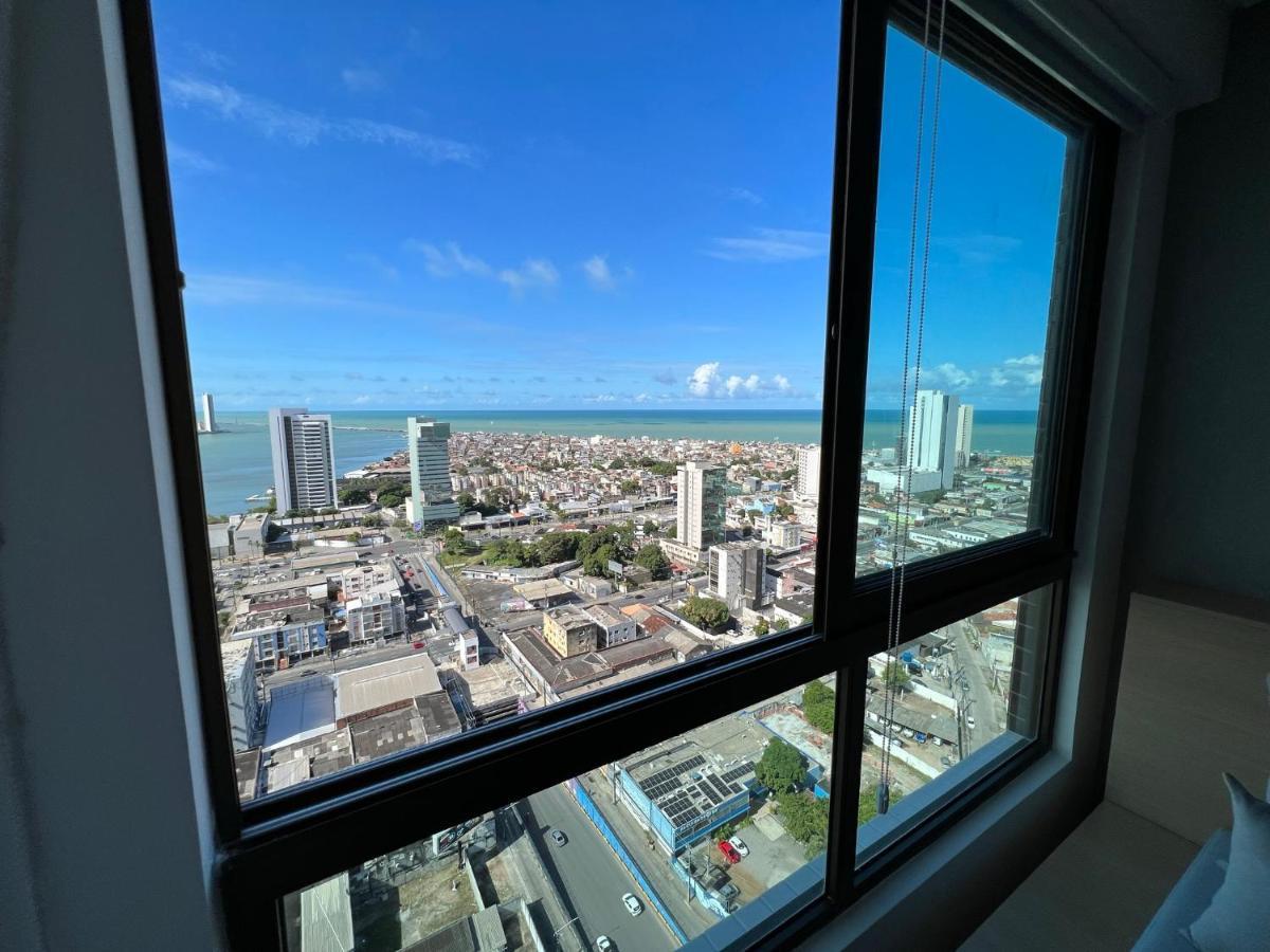 Com Vista Maravilhosa No Bairro Do Pina! Cozinha Completa, Wi-fi, Ar Condicionado E Maquina De Lavar - Com Estacionamento, Recepcao 24h, Piscina E Academia Recife
