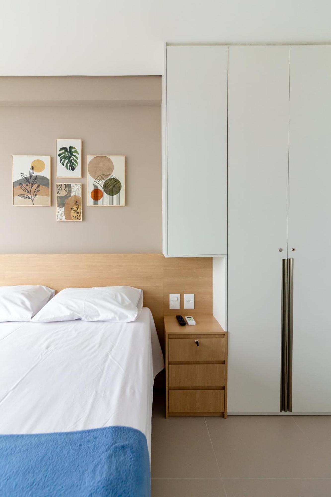 Com Vista Maravilhosa No Bairro Do Pina! Cozinha Completa, Wi-fi, Ar Condicionado E Maquina De Lavar - Com Estacionamento, Recepcao 24h, Piscina E Academia