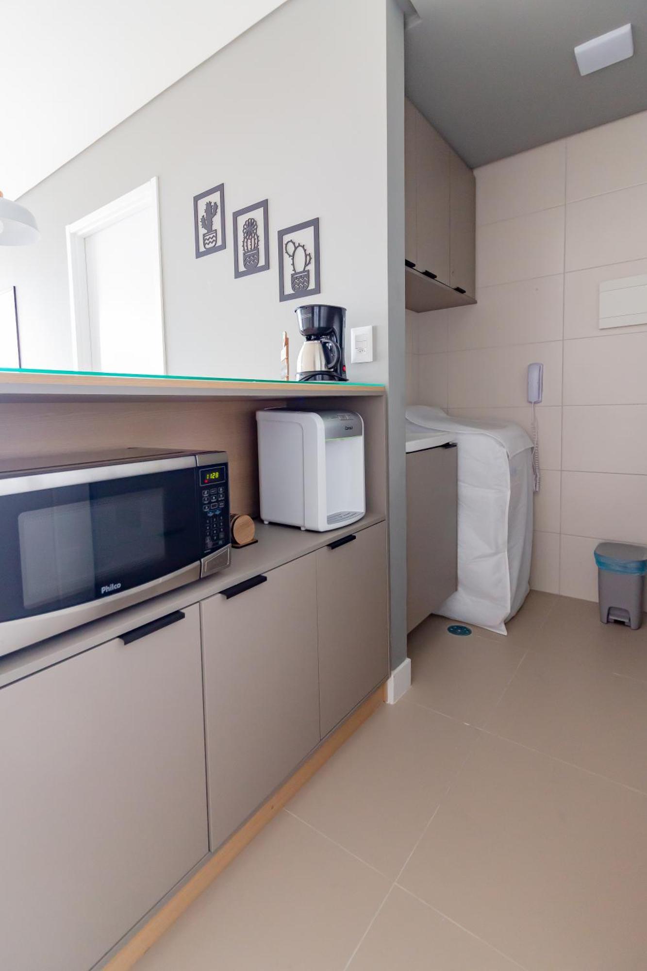 Apartment Com Vista Maravilhosa No Bairro Do Pina! Cozinha Completa, Wi-fi, Ar Condicionado E Maquina De Lavar - Com Estacionamento, Recepcao 24h, Piscina E Academia Recife